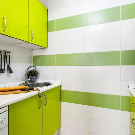 Apartment 556 Shopping Centre Pueblo Canario